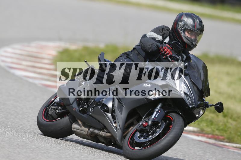 /Archiv-2024/17 01.05.2024 Speer Racing ADR/Schnuppertraining